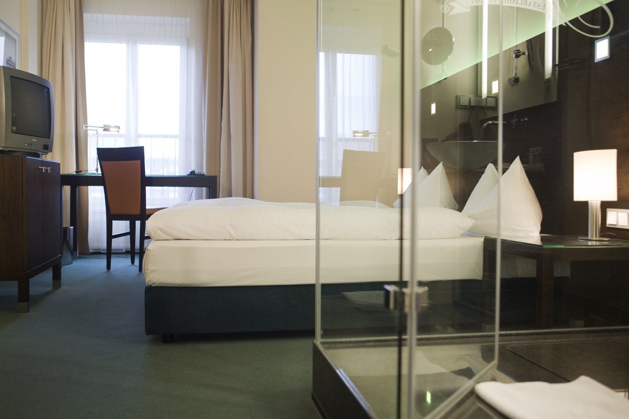 Otel Stay2night Bs 4*