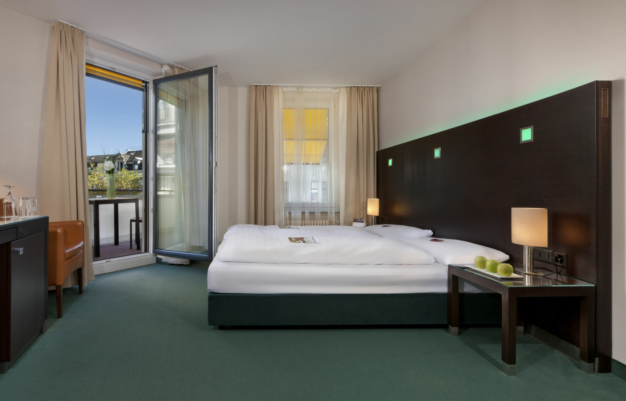Otel Stay2night Bs Zürih